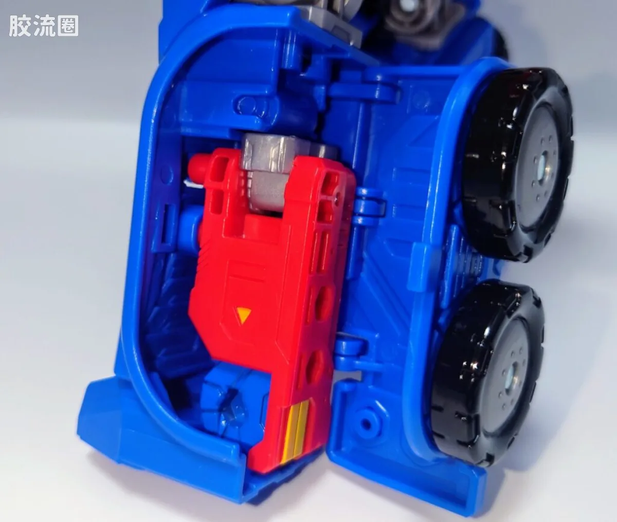 变形金刚WK 狂野之王 WKB系列 WKB-01 闪电长颈 - 图片